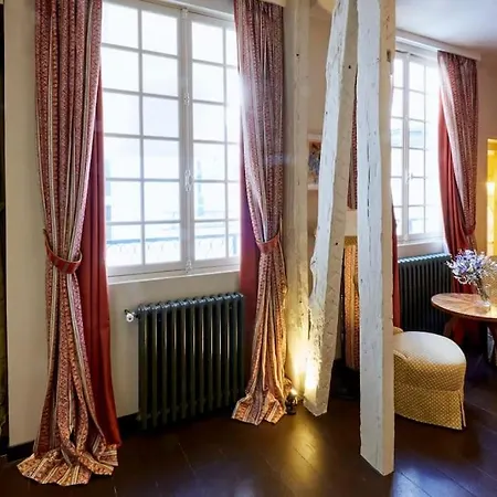 Saint Sulpice's Nest - Stylish Studio In Appartamento Parigi
